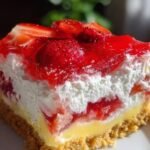 Bake Strawberry Jello Lasagna